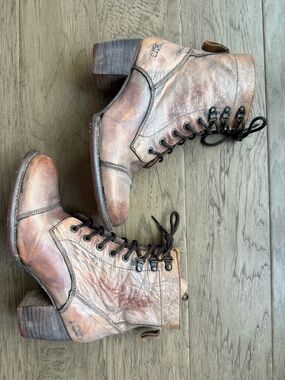 Bed Stu Women's Judgement Boots - Distressed Teak - size 10